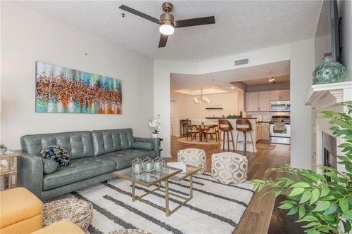 unit-1206-1250 Parkwood Cir Se, Atlanta, GA, 30339-2146 | Card Image