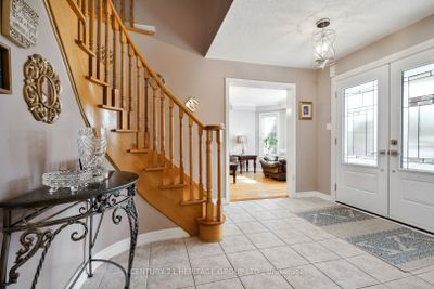 161 Metcalfe Dr, House other with 4 bedrooms, 4 bathrooms and 8 parking in Bradford ON | Image 3