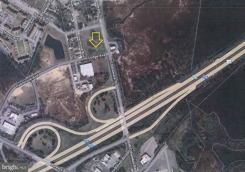 8 S Delaware St, Paulsboro, NJ, 08066 | Card Image