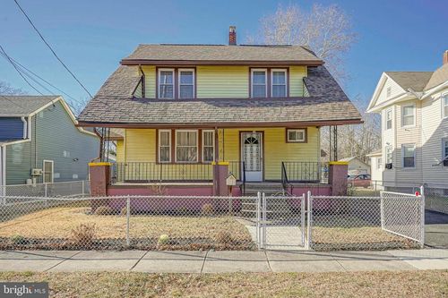 32 S Myrtle St, VINELAND, NJ, 08360-4810 | Card Image