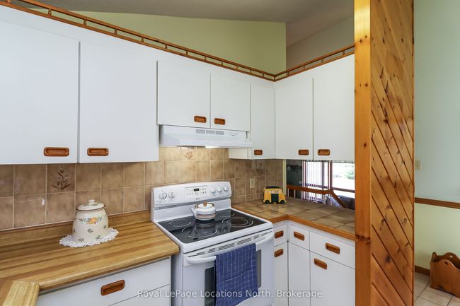 3 48 Th St N, House other with 2 bedrooms, 2 bathrooms and 4 parking in Wasaga Beach ON | Image 22