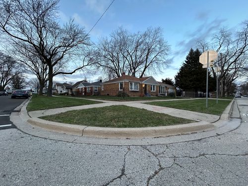 3301 Ernst St, Franklin Park, IL, 60131-1505 | Card Image