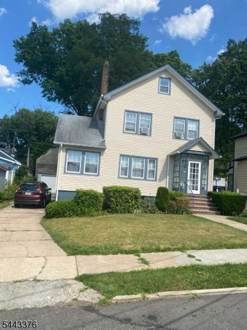 71 E 36th St, Paterson, NJ, 07514-1209 | Card Image