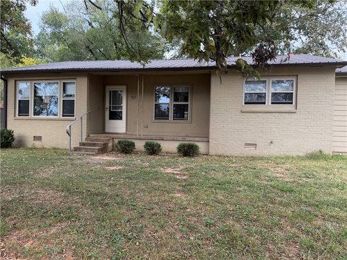 707 S Parrott Dr, Huntsville, AR, 72740-9113 | Card Image