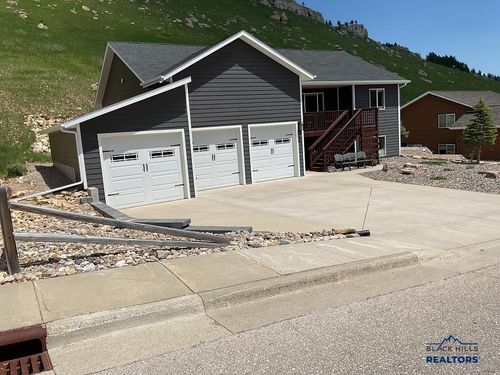 772 Stage Run Rd, Deadwood, SD, 57732-8500 | Card Image