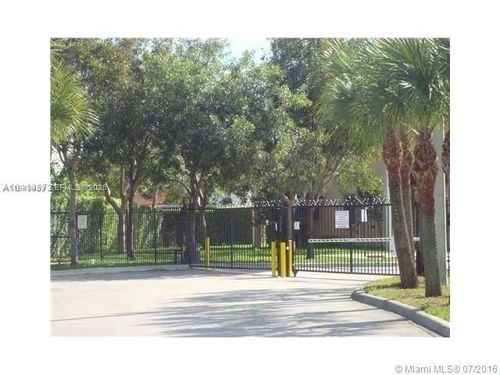 unit-2-12040 Sw 268th St, Homestead, FL, 33032-8160 | Card Image