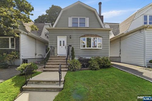 87 Curie Ave, Clifton, NJ, 07011-1616 | Card Image