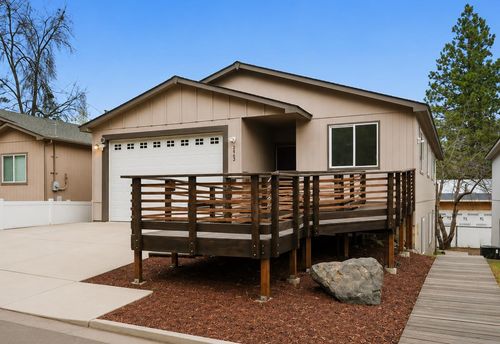 2919 E 12th Ave, Spokane, WA, 99202-4300 | Card Image