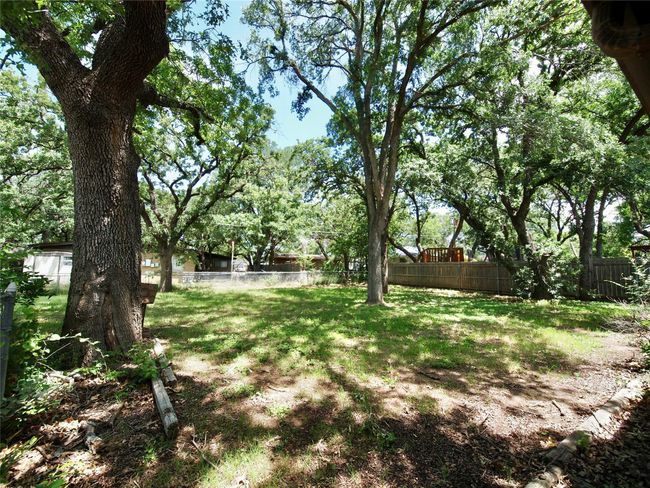 1431 Brazos St, House other with 4 bedrooms, 2 bathrooms and null parking in Graham TX | Image 37