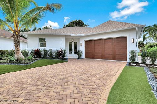 2515 Royal Palm Ct, Naples, FL, 34103-4579 | Card Image