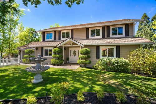 484 El Pintado Rd, Danville, CA, 94526-1805 | Card Image