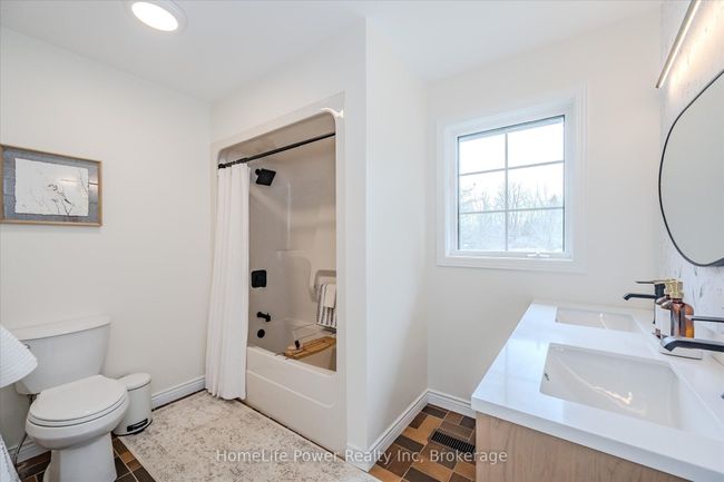 4080 Victoria Rd S, House other with 5 bedrooms, 2 bathrooms and 8 parking in Puslinch ON | Image 28