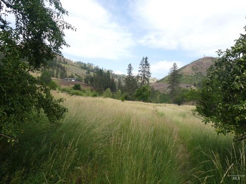 385 Glenwood Rd, Kamiah, ID, 83536-5155 | Card Image