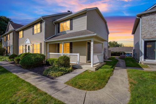 7867 Meadowhaven Blvd, Columbus, OH, 43235-4547 | Card Image