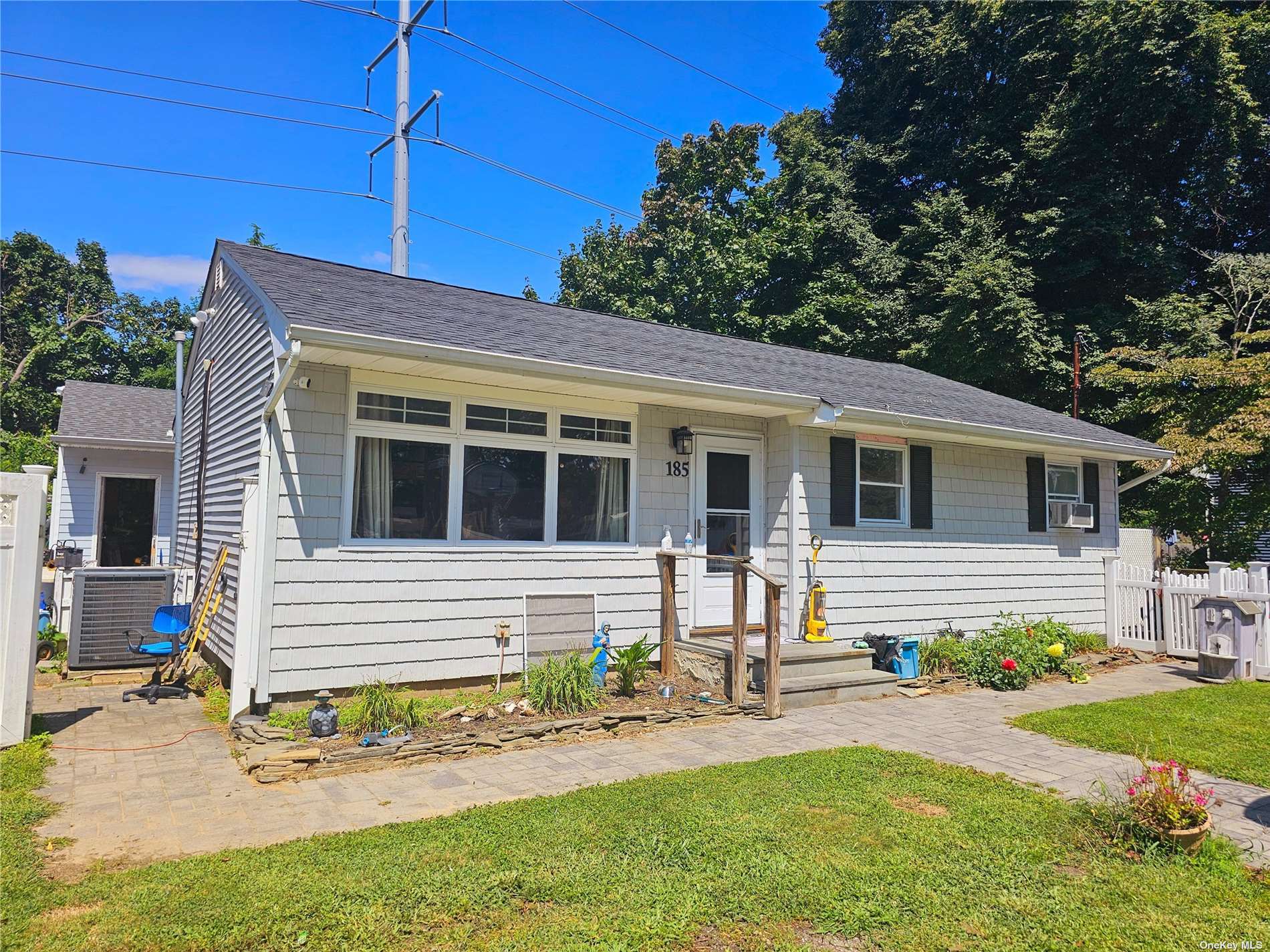 Prince Rd, Rocky Point, NY 11778