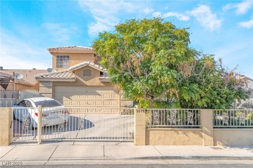 3572 Osaka Bay Ct, Las Vegas, NV, 89115-5254 | Card Image