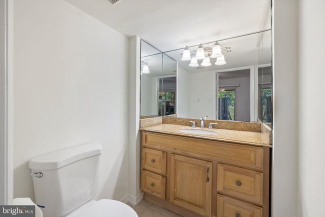 1522 Goldenrain Ct, Townhouse with 3 bedrooms, 4 bathrooms and null parking in RESTON VA | Image 34