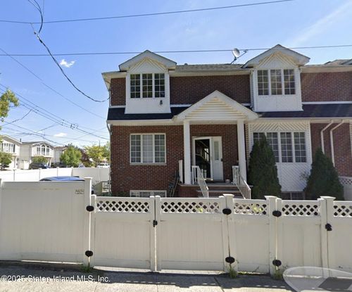 277 Riedel Ave, Staten Island, NY, 10306-2010 | Card Image