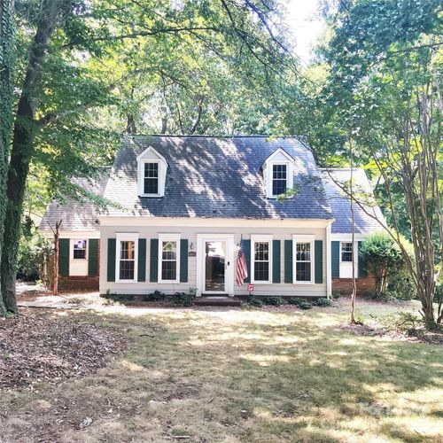 8644 Kirchenbaum Dr, Charlotte, NC, 28210-7651 | Card Image