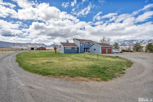 1292 Larson Ln, Coleville, CA, 96107-9706 | Card Image