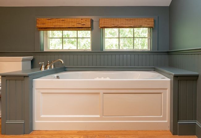 11 Hammett Ln, House other with 2 bedrooms, 2 bathrooms and 4 parking in Chilmark MA | Image 15