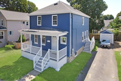 61 Poplar St, Danvers, MA, 01923-2446 | Card Image