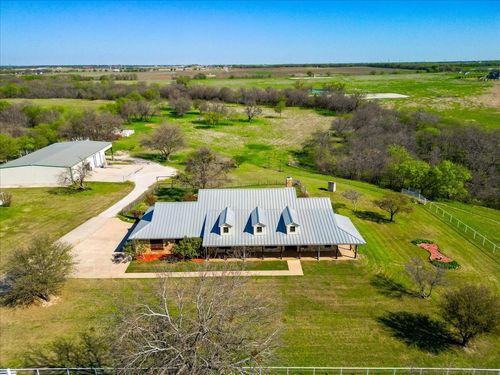 11918 Riek Rd, Krum, TX, 76249-4071 | Card Image