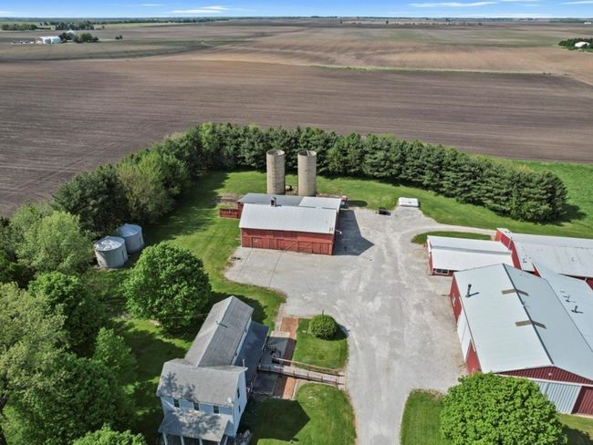 964 E 1100 North Rd, Home with 4 bedrooms, 1 bathrooms and 8 parking in Bement IL | Image 30