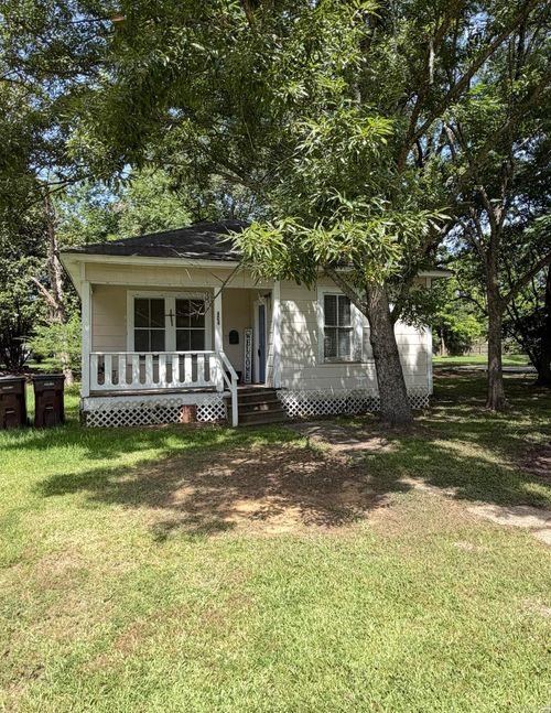 404 Cedar St, Crossett, AR, 71635-3041 | Card Image