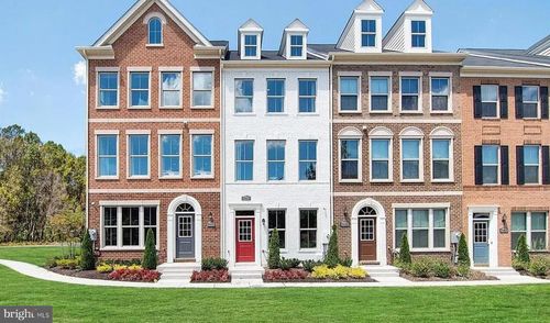 3634 Commodore Joshua Barney Dr Ne, WASHINGTON, DC, 20018-4452 | Card Image