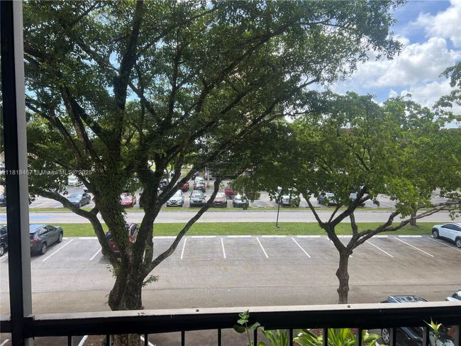 APT-309 - 4156 Inverrary Dr, Condo with 2 bedrooms, 2 bathrooms and null parking in Lauderhill FL | Image 8