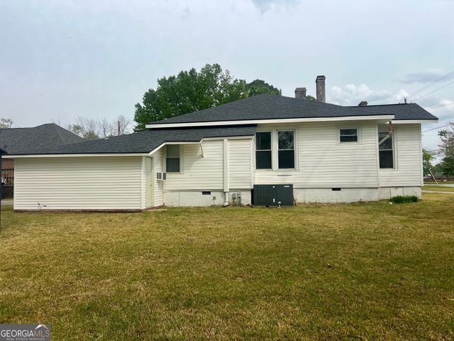 40 S College St, House other with 3 bedrooms, 3 bathrooms and null parking in Metter GA | Image 39