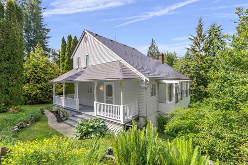 9526 Slater St, Mission, BC, V4S1G8 | Card Image