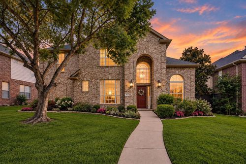 1627 Sagebrush Dr, Frisco, TX, 75033-7312 | Card Image