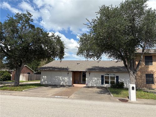 1910 Shelley St, Kingsville, TX, 78363-6966 | Card Image