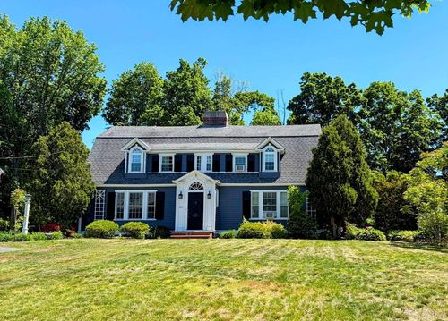 363-361-363 N Main St, Andover, MA, 01810-2610 | Card Image