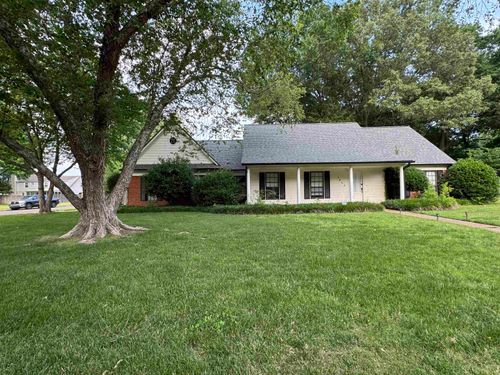 1952 Newfields Rd, Germantown, TN, 38139 | Card Image