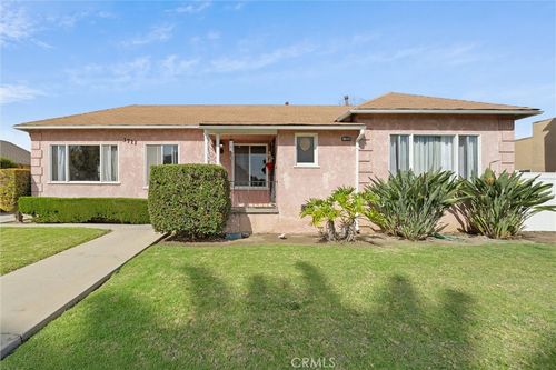 3711 Lemon Ave, Long Beach, CA, 90807-4115 | Card Image