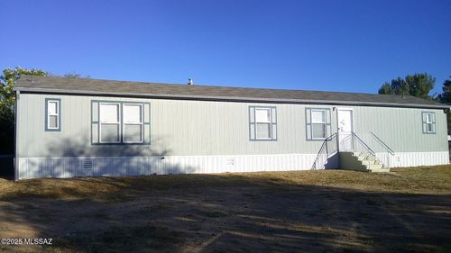 3200 W Evani Ave, Benson, AZ, 85602-7722 | Card Image