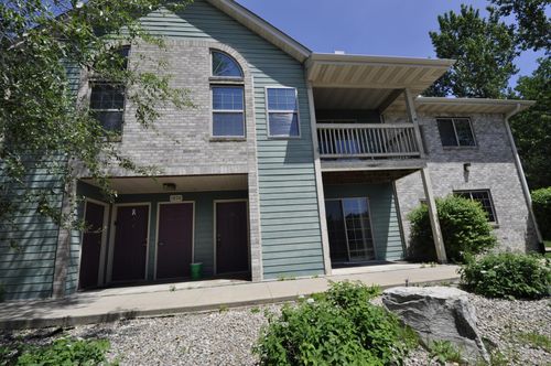 15-1826 Deerhaven Ln Ne, Rochester, MN, 55906-7322 | Card Image