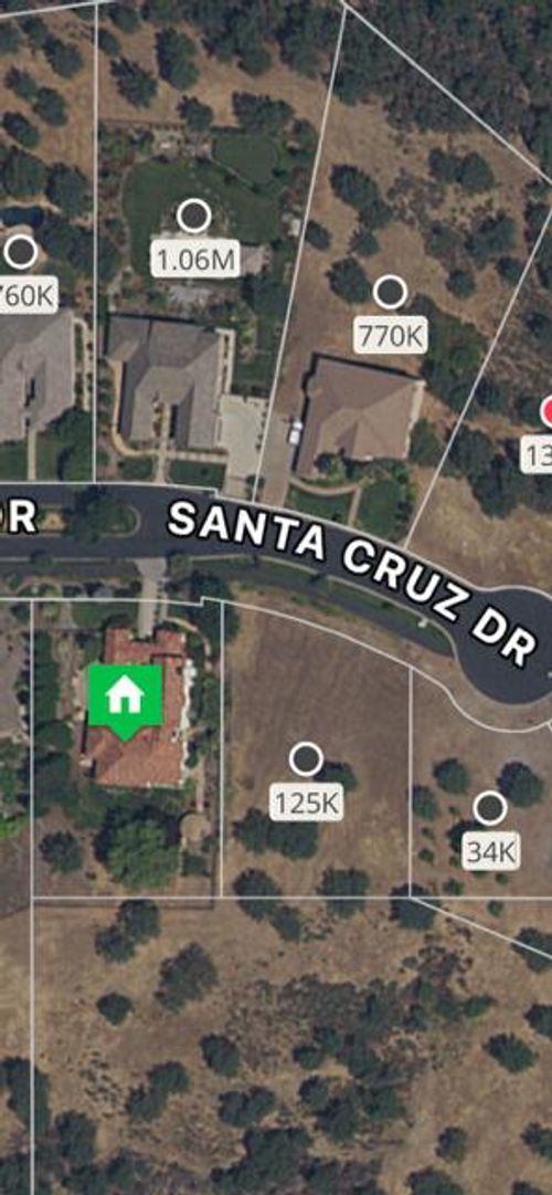 824 Santa Cruz Dr, Redding, CA, 96003 | Card Image