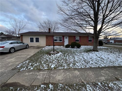 315 Evergreen Dr, Eaton, OH, 45320-9408 | Card Image