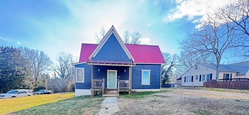 401 Chestnut St, Abbeville, SC, 29620-1715 | Card Image