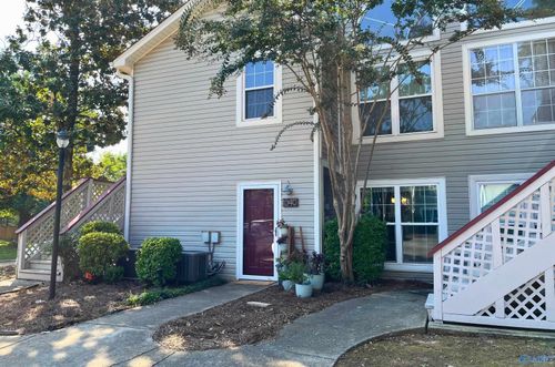 1040 Stones Throw Dr Nw, Huntsville, AL, 35806-3532 | Card Image