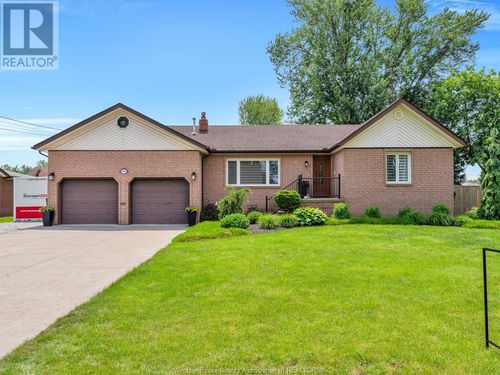 1065 Eastbourne Ave, Lasalle, ON, N9H1B6 | Card Image