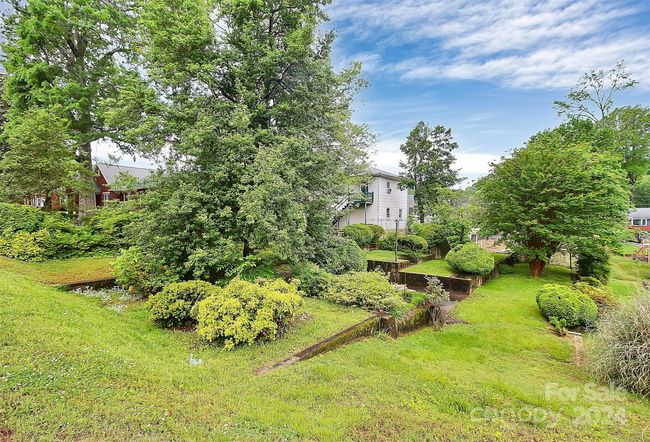 Backyard | Image 31
