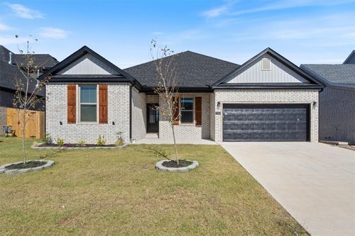 7008 Sw High Meadow Blvd, Bentonville, AR, 72713-8079 | Card Image