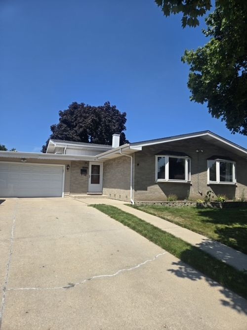 7928 Arcadia St, Morton Grove, IL, 60053-1615 | Card Image