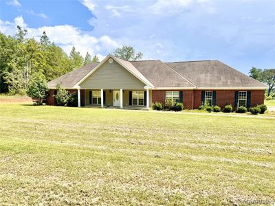 700 County Road 33, House other with 4 bedrooms, 2 bathrooms and null parking in Prattville AL | Image 1