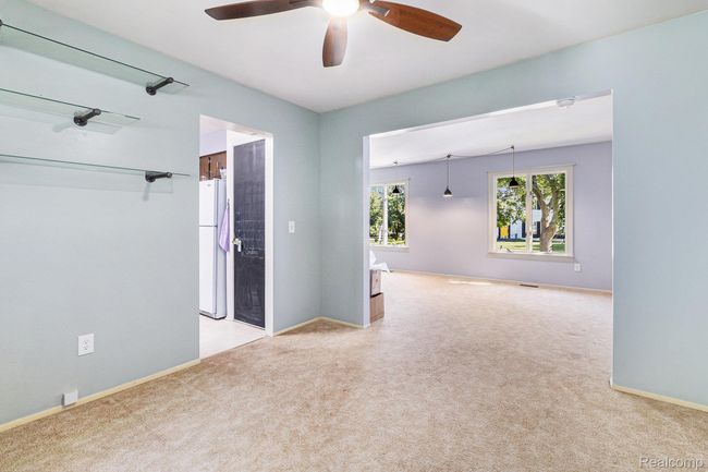 026_file_988.jpg | Image 12